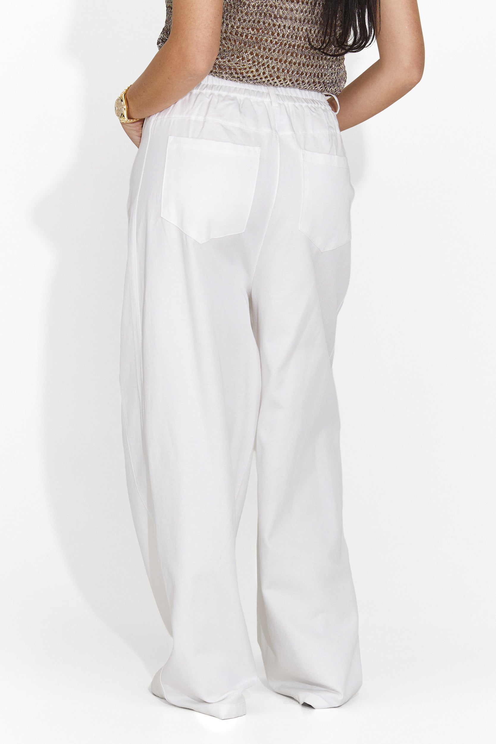 Luźna biała bluzka damska Irsaia Bogas