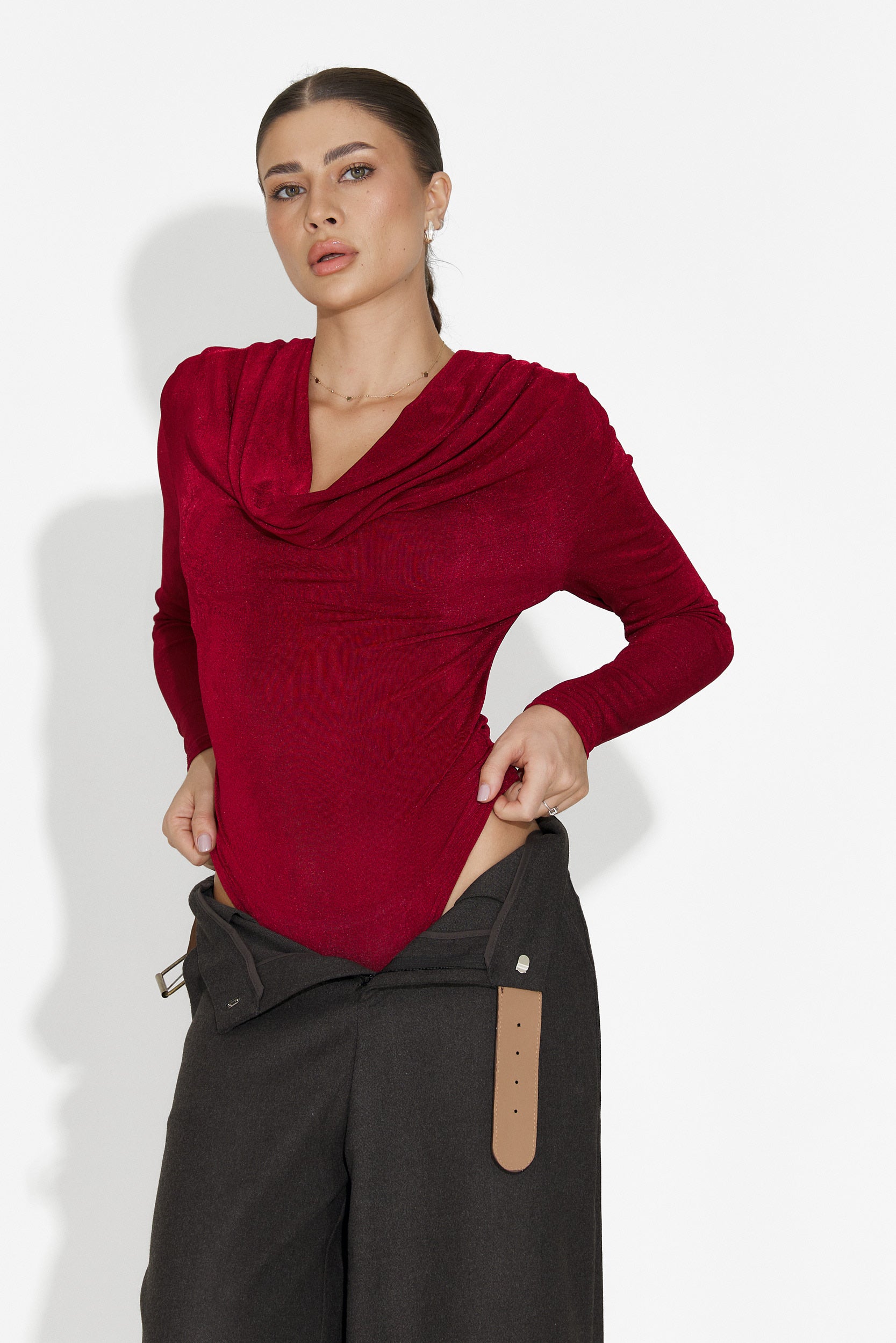 Elegancki Czerwony Body dla Kobiet z Sikady Bogas