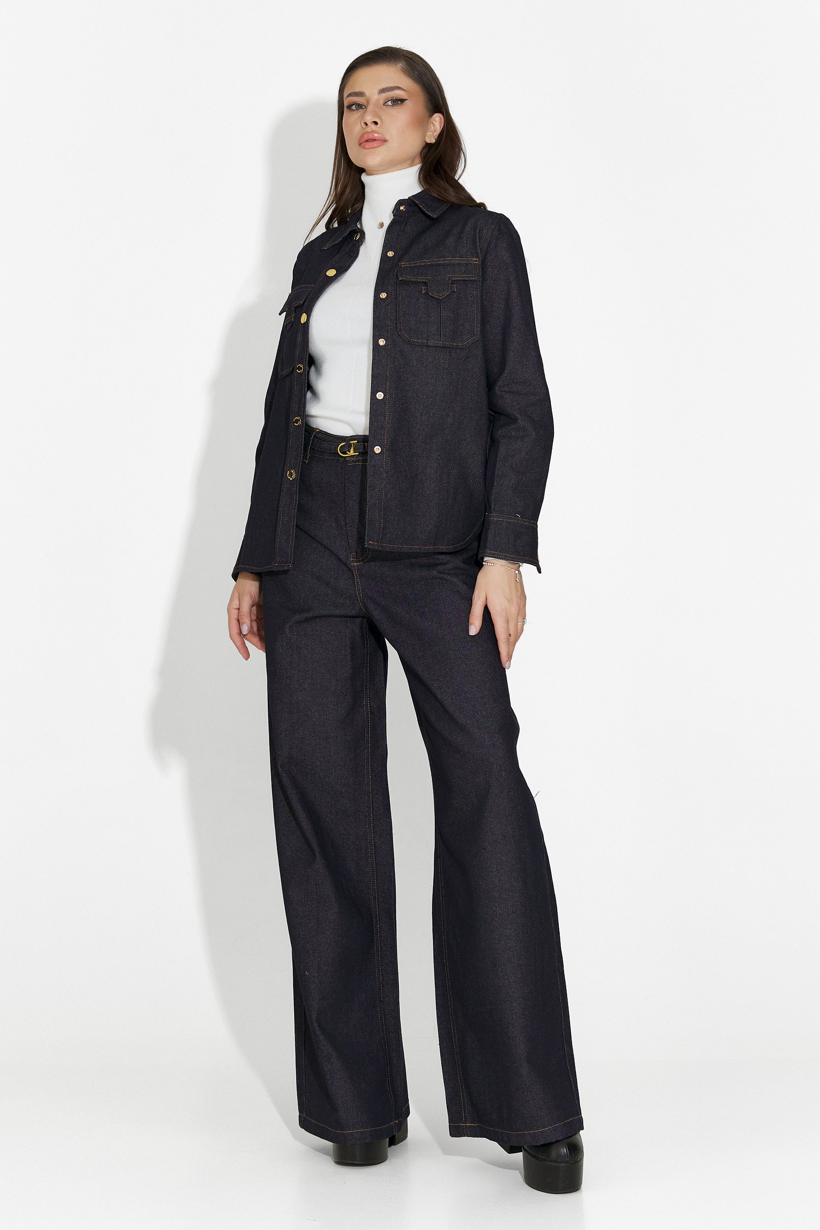 Granatowa, codzienna koszula dla kobiet Melena Bogas