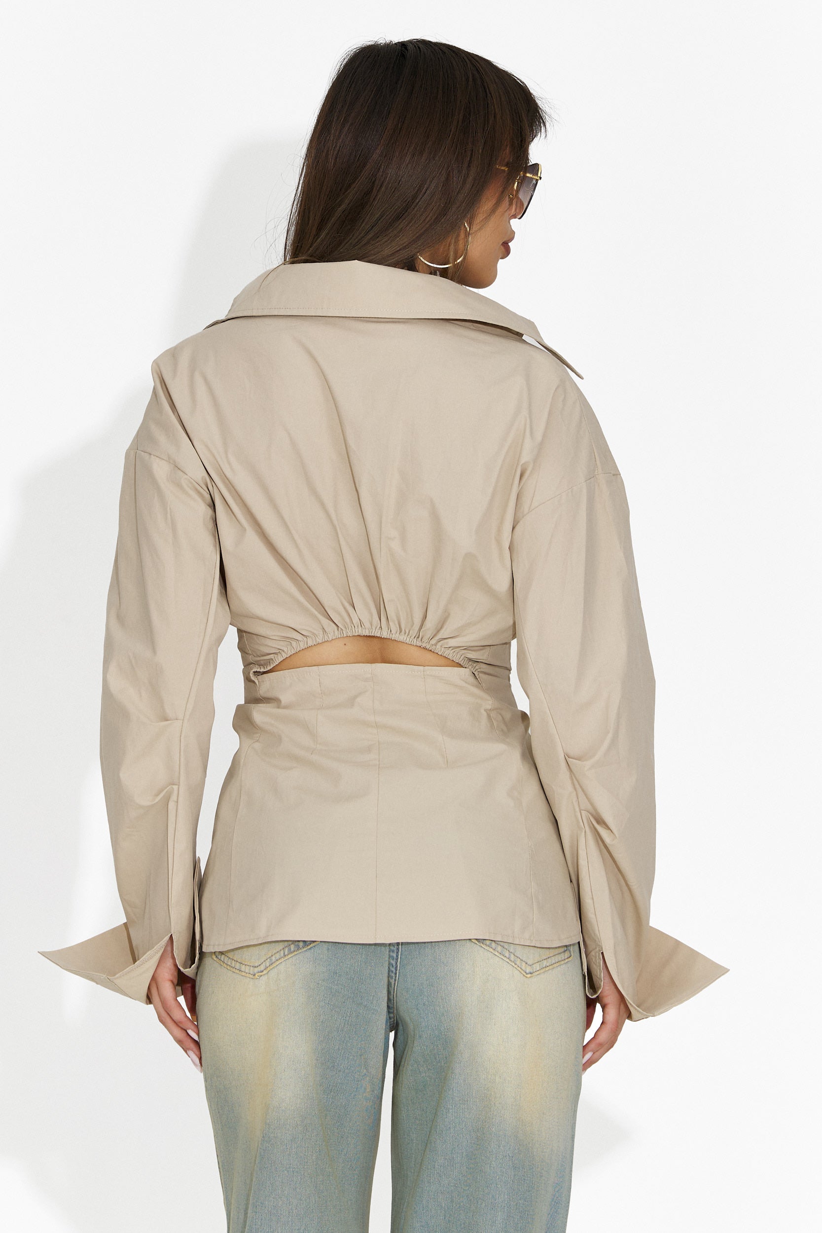 Elegancka beżowa bluzka damska Alesya Bogas