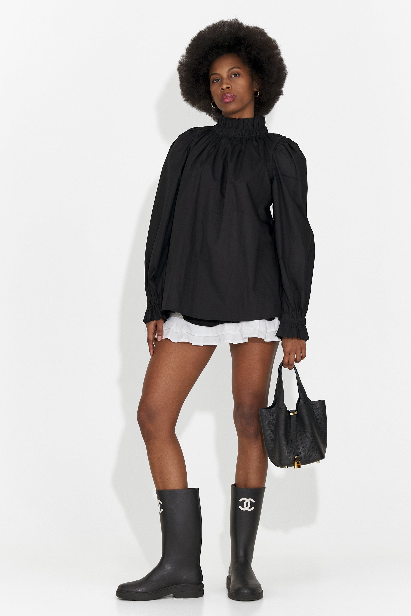 Elegancka Czarna Koszula Damska Floriana Bogasa