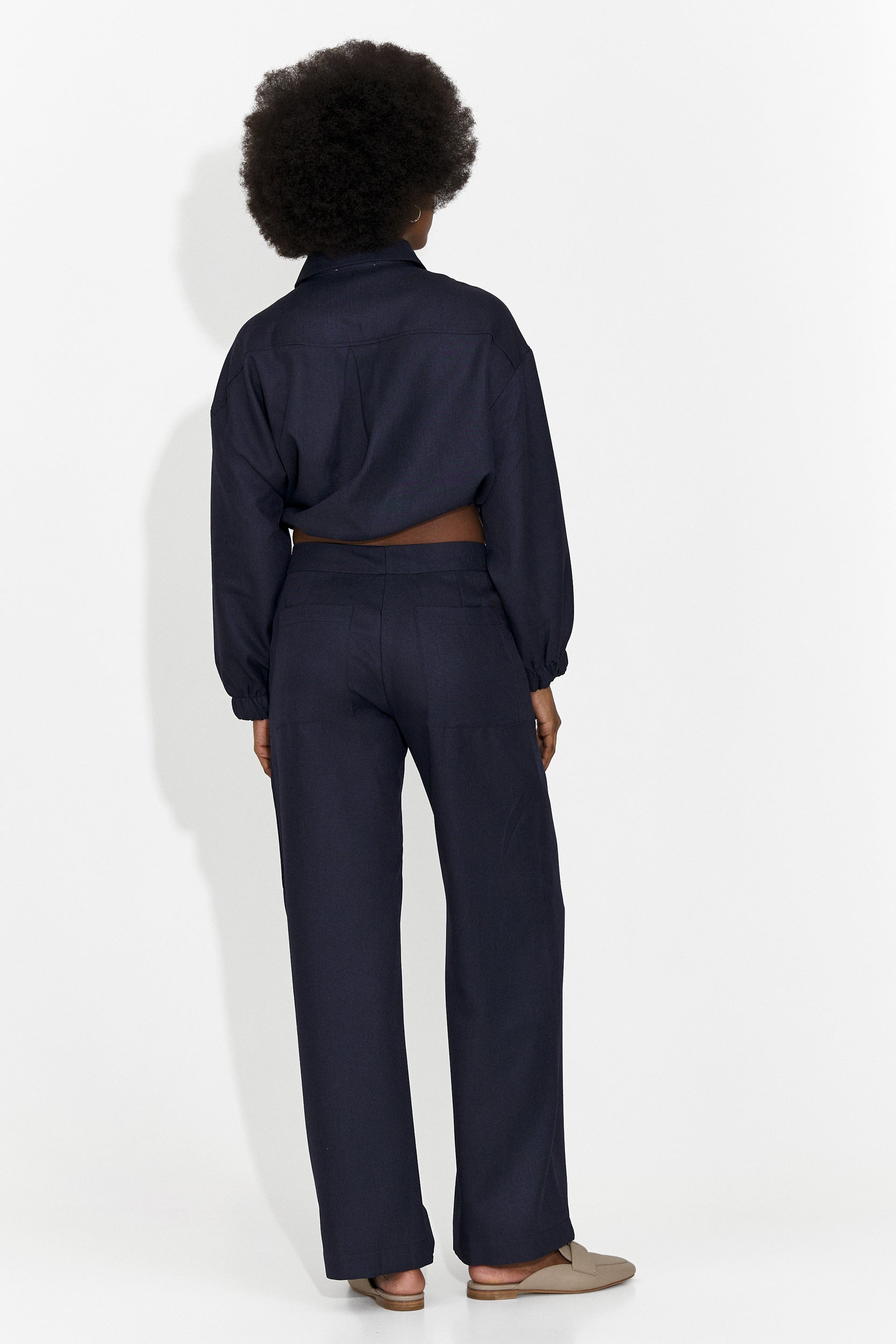 Elegancki Granatowy Garnitur Densia Bogas dla Kobiet