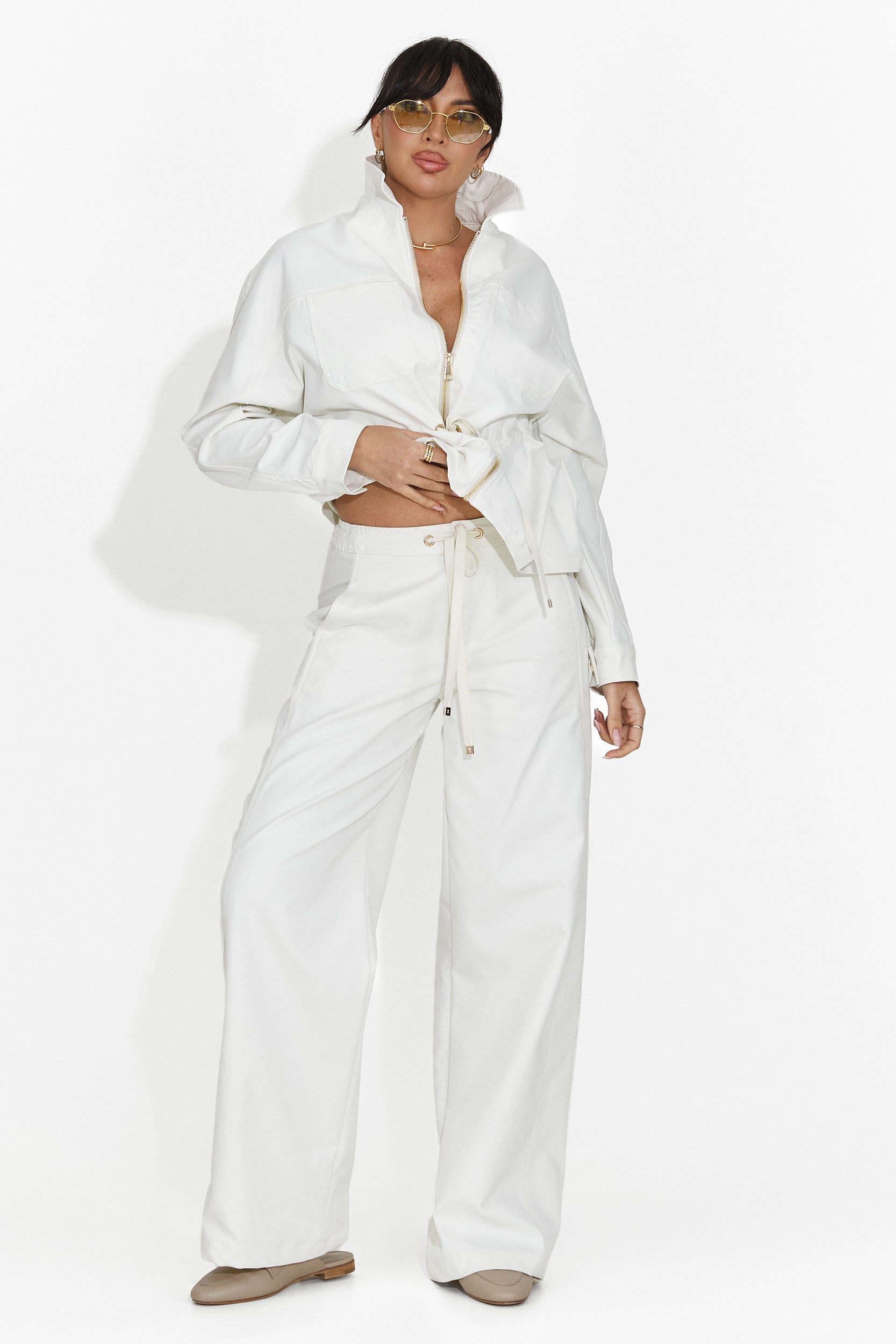 Elegancki biały damski garnitur Elenya Bogas