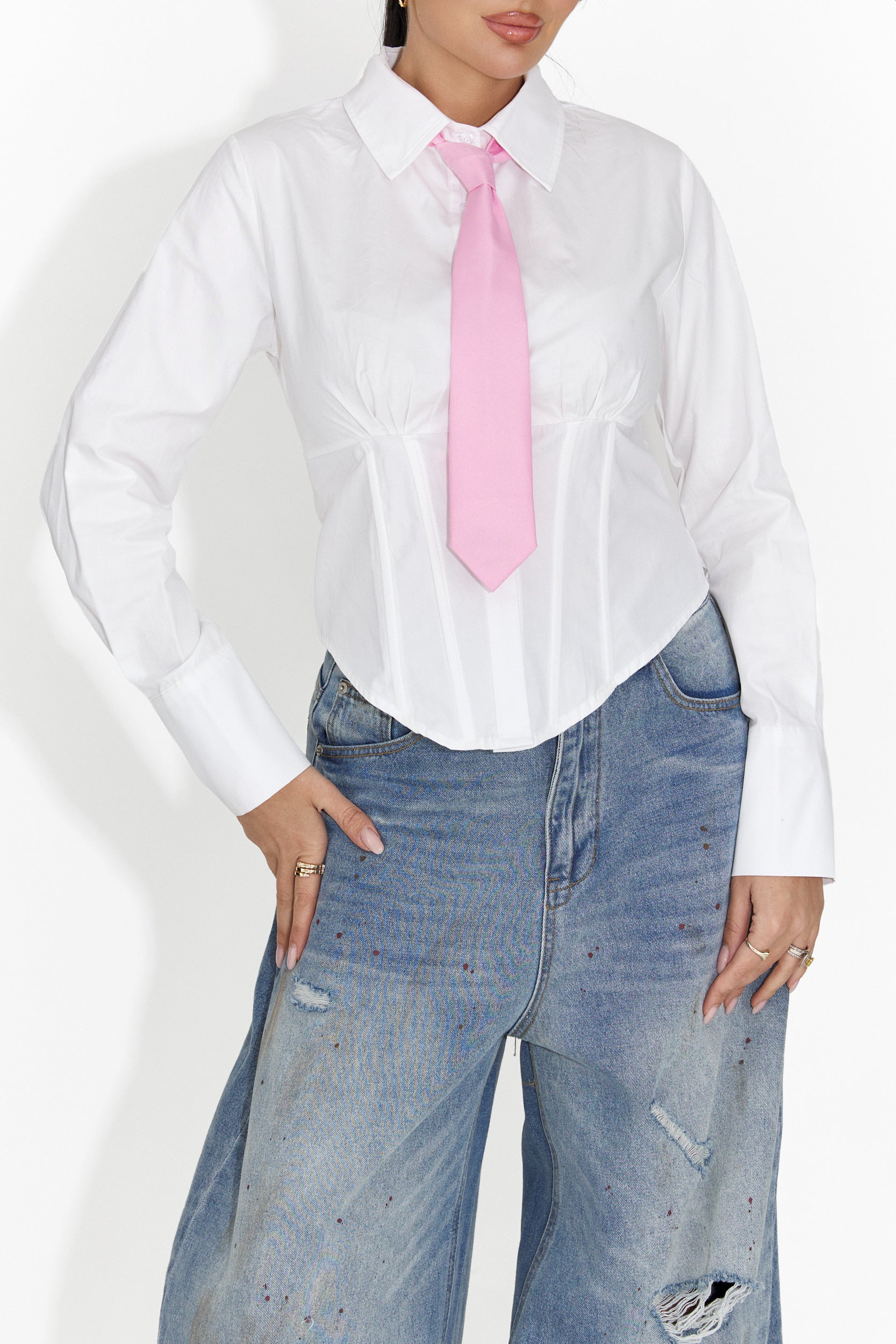 Różowy krawat dla pań Sindia Bogas