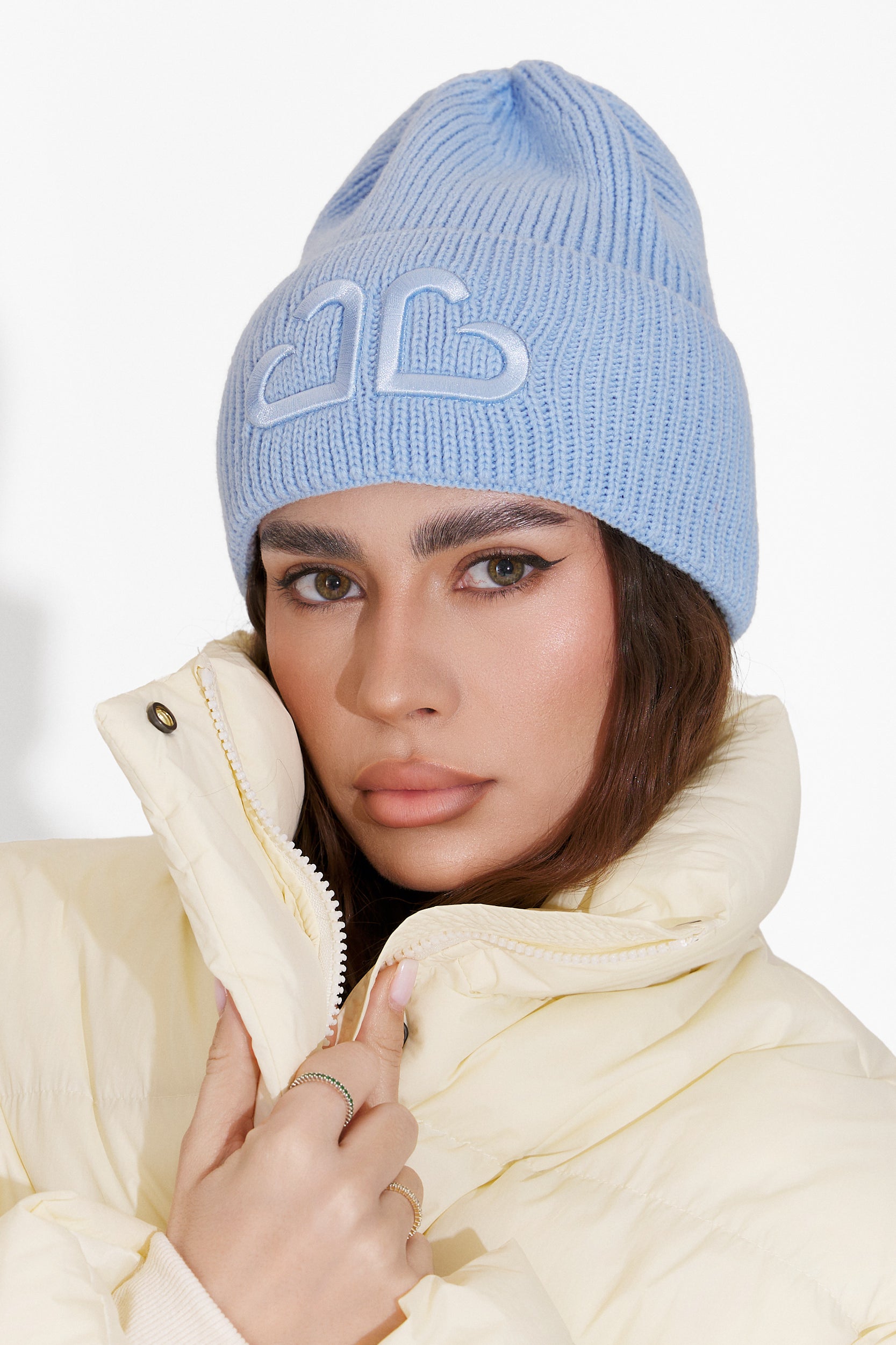 Fes damski casual niebieski Tausia Bogas