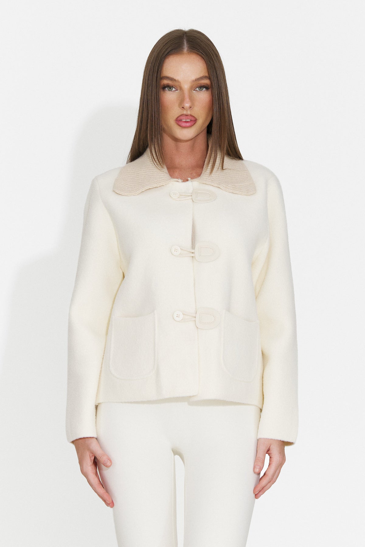 Jacheta casual crem Jatvoelia Bogas