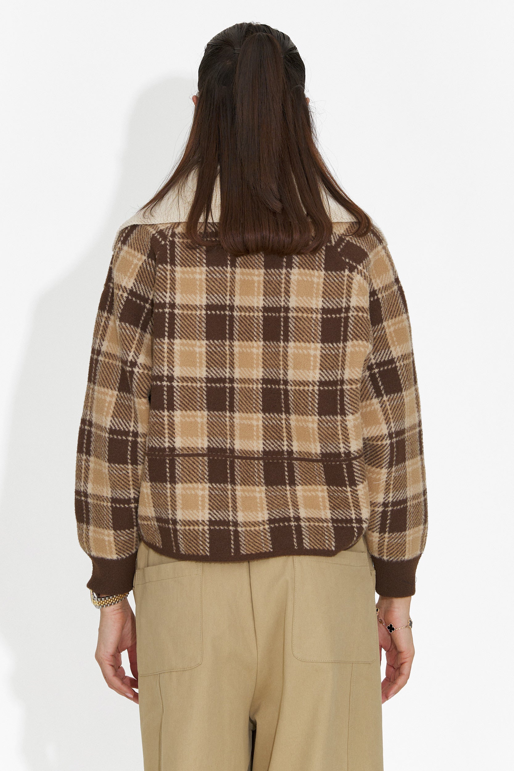 Elegancka damska kurtka w kolorze morskiej błękity od Pretay Bo