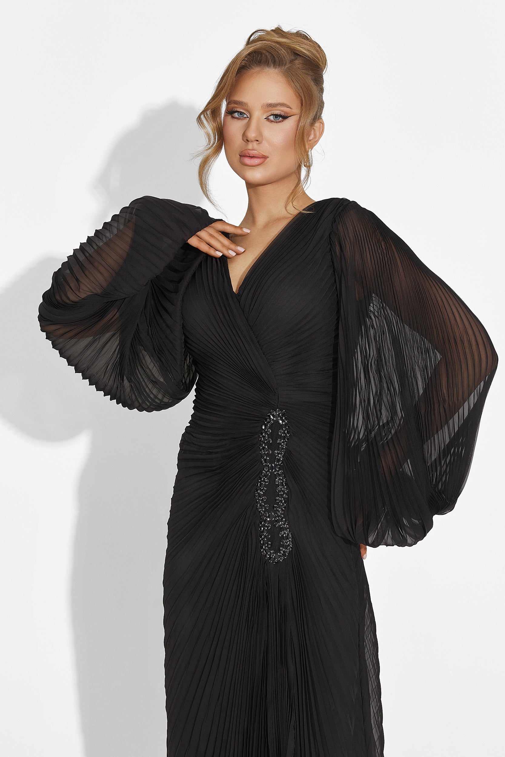 Czarna długa sukienka damska Linares Bogas