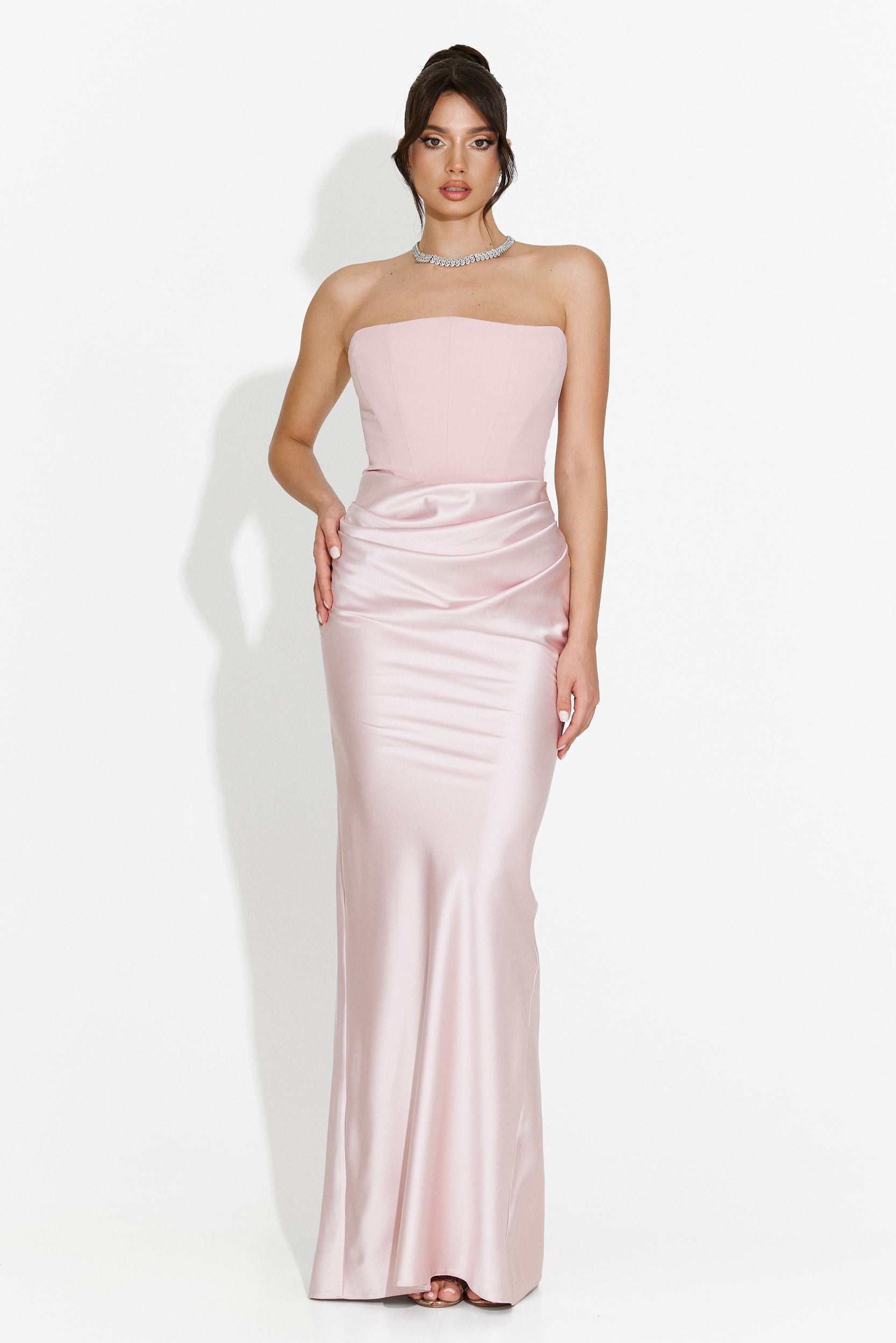 Długa różowa sukienka damska Monie Bogas