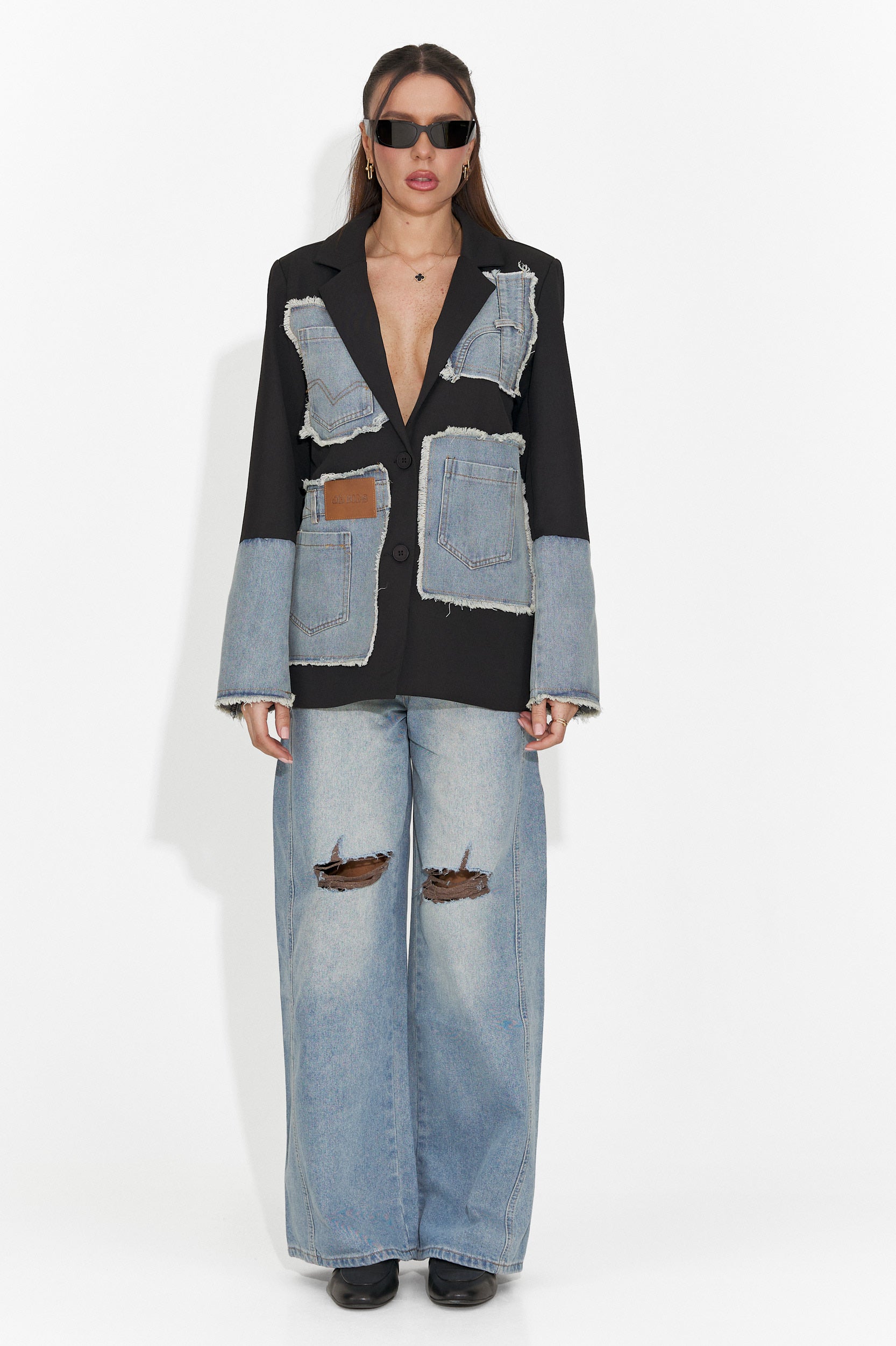 Elegancki czarny damski blezer Rafaelia Bogas