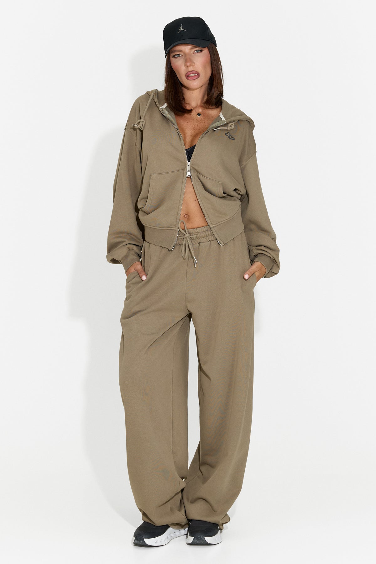 Damski dres casualowy khaki Chavimielia Bogas
