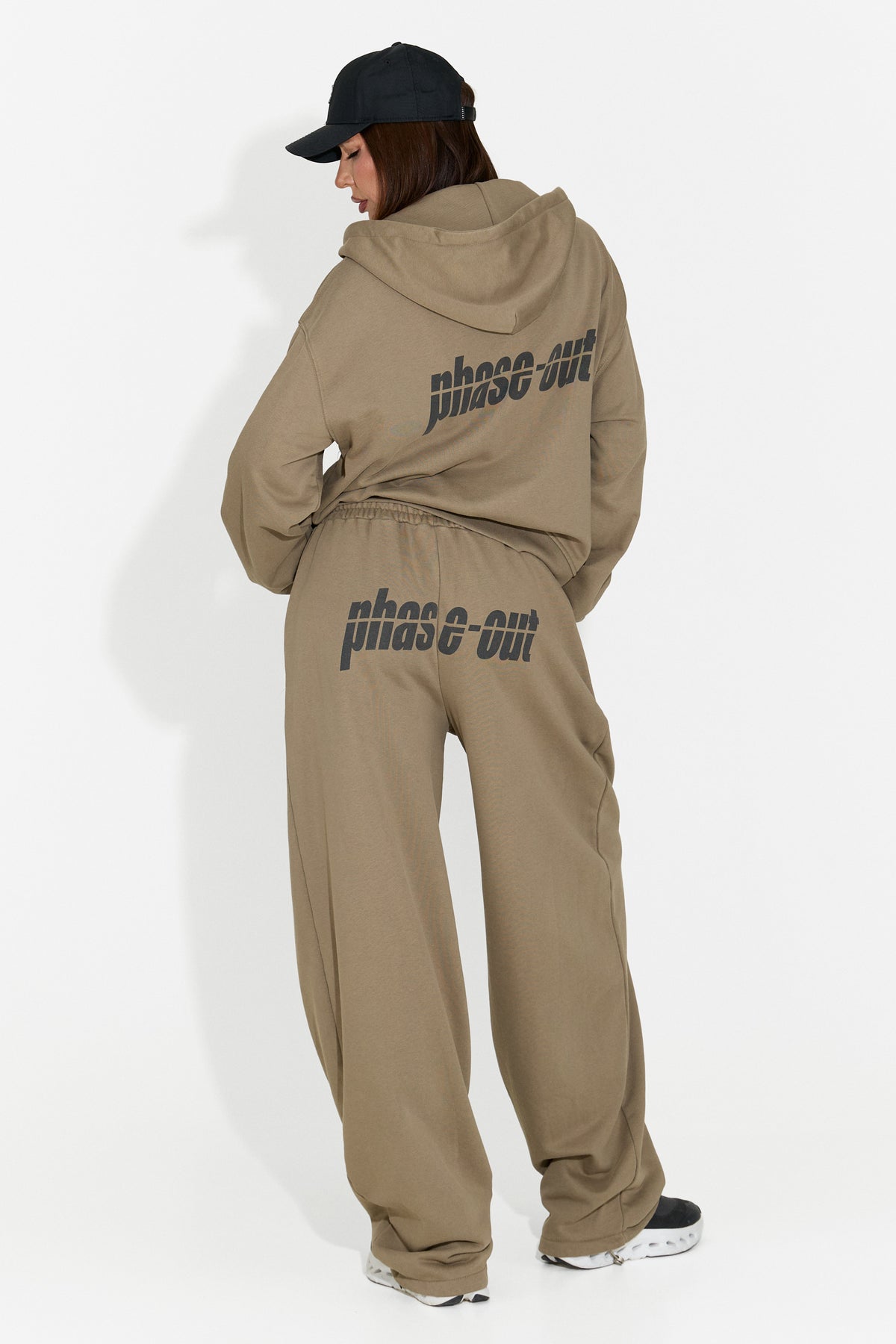 Damski dres casualowy khaki Chavimielia Bogas