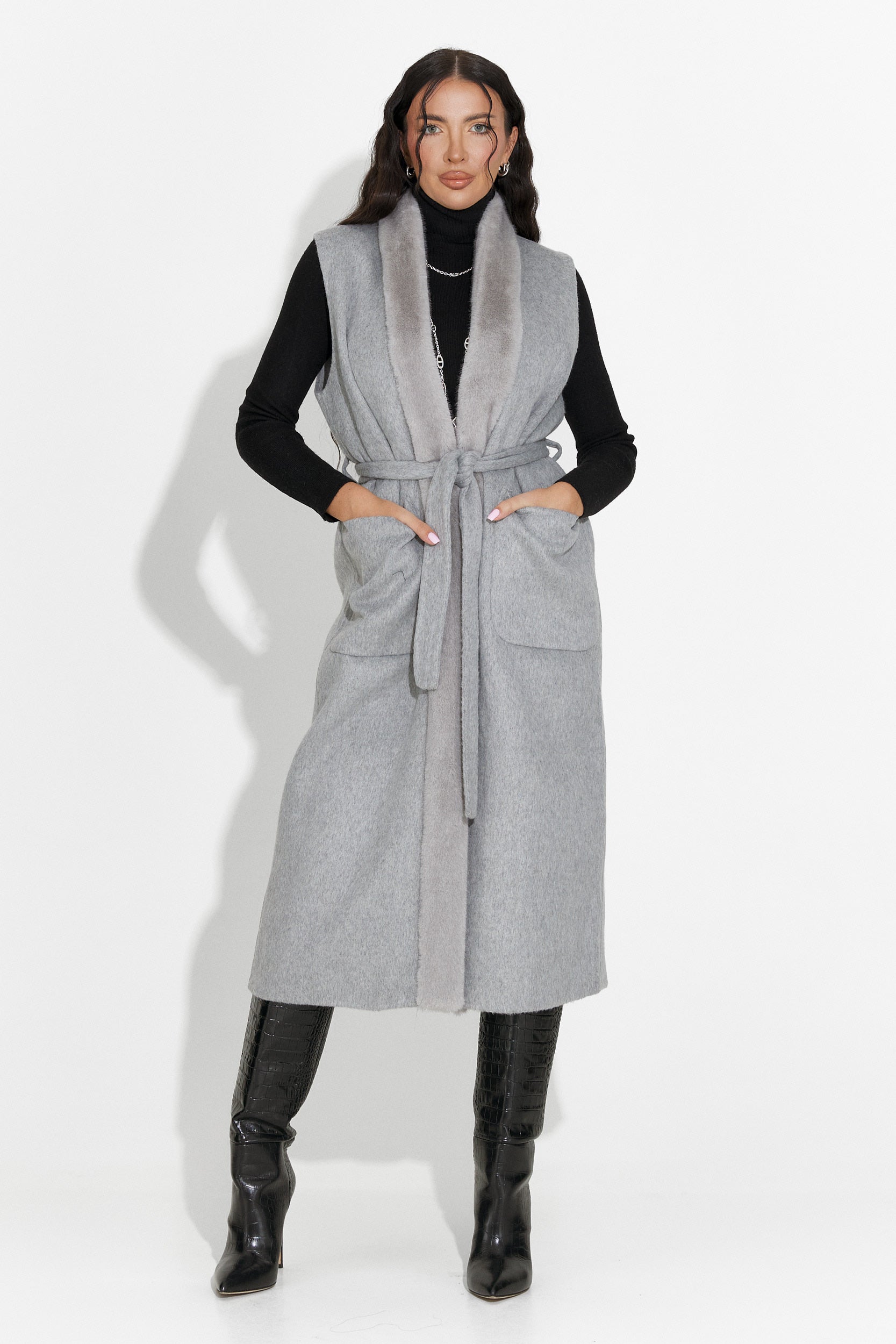 Elegancka Szara Kamizelka dla Pań Brania Bogas