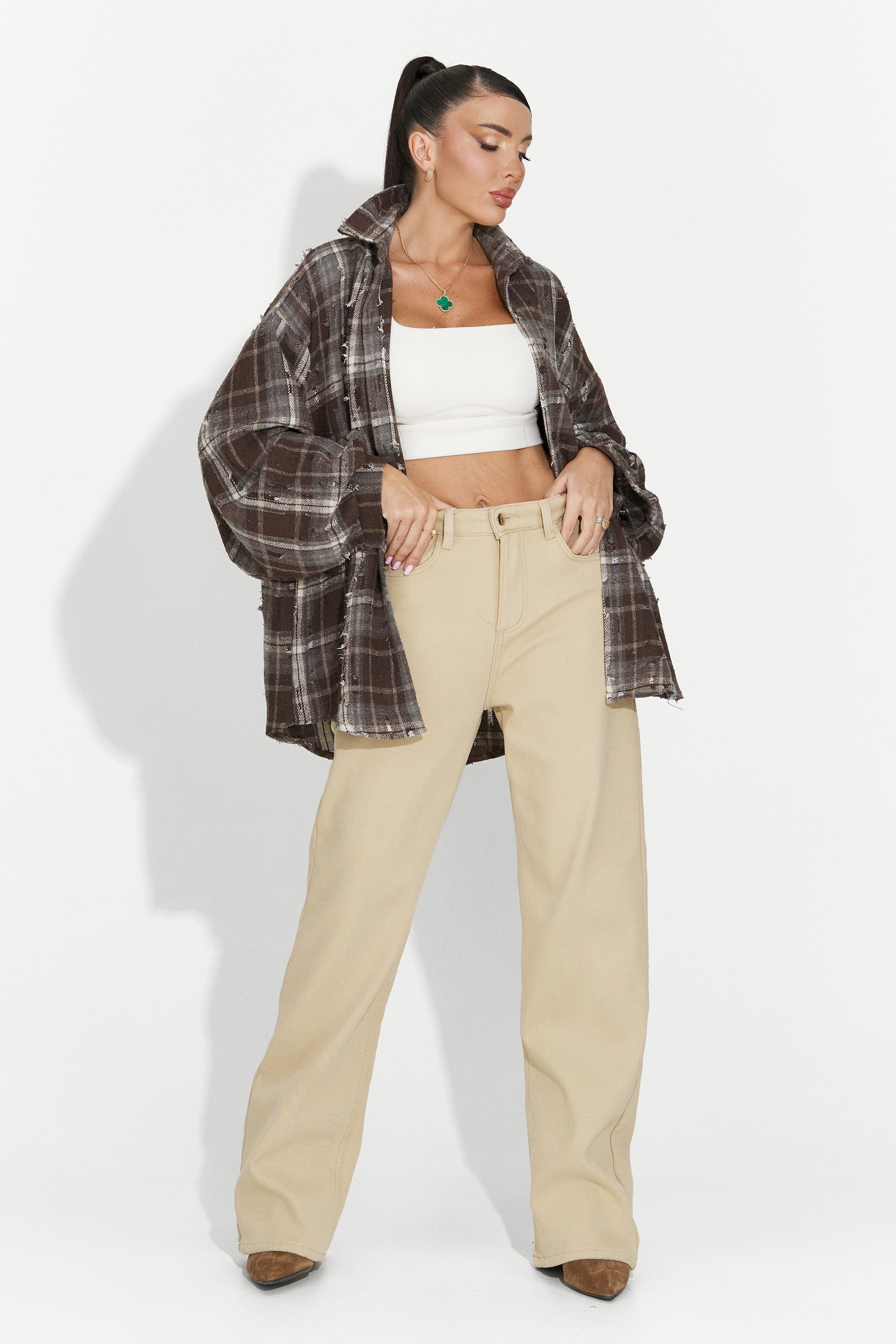 Codzienne beżowe damskie jeansy Hetie Bogas