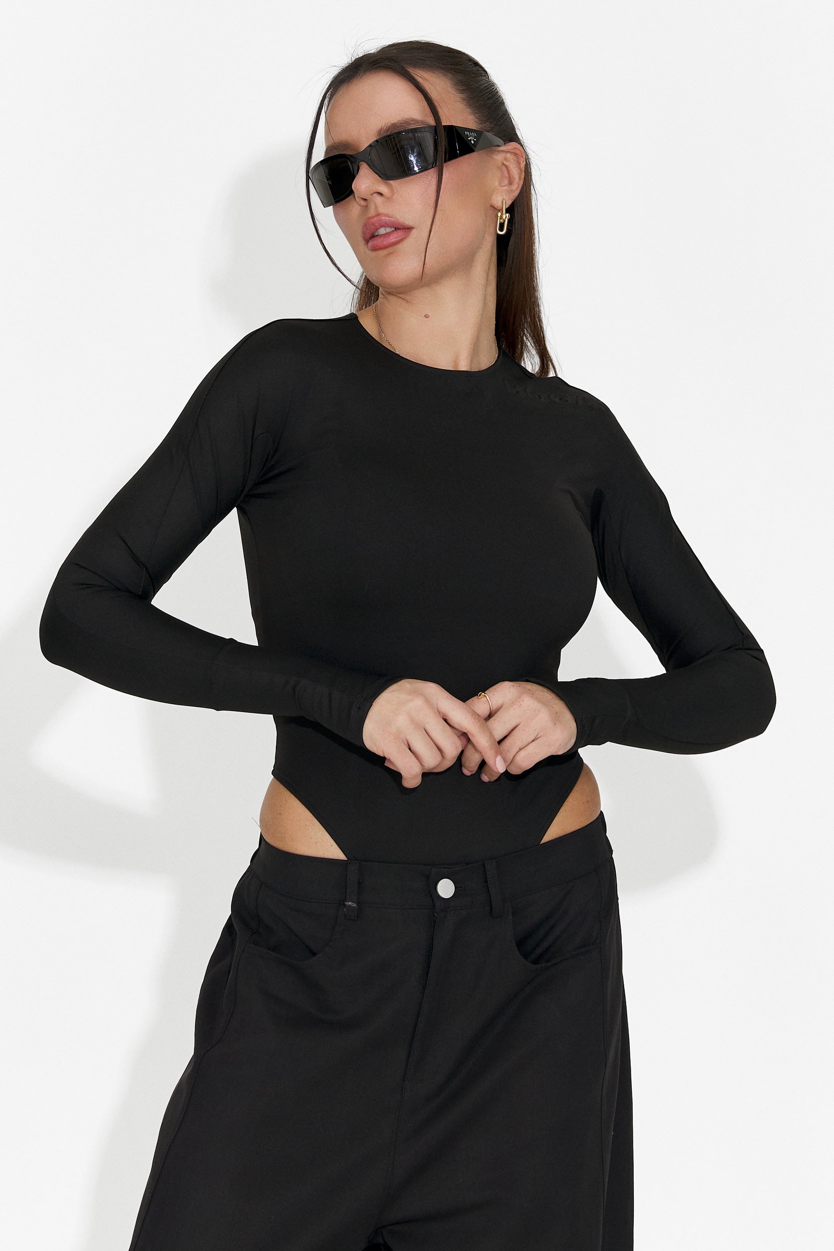Elegancki Czarny Body dla Kobiet od Mioala Bogas