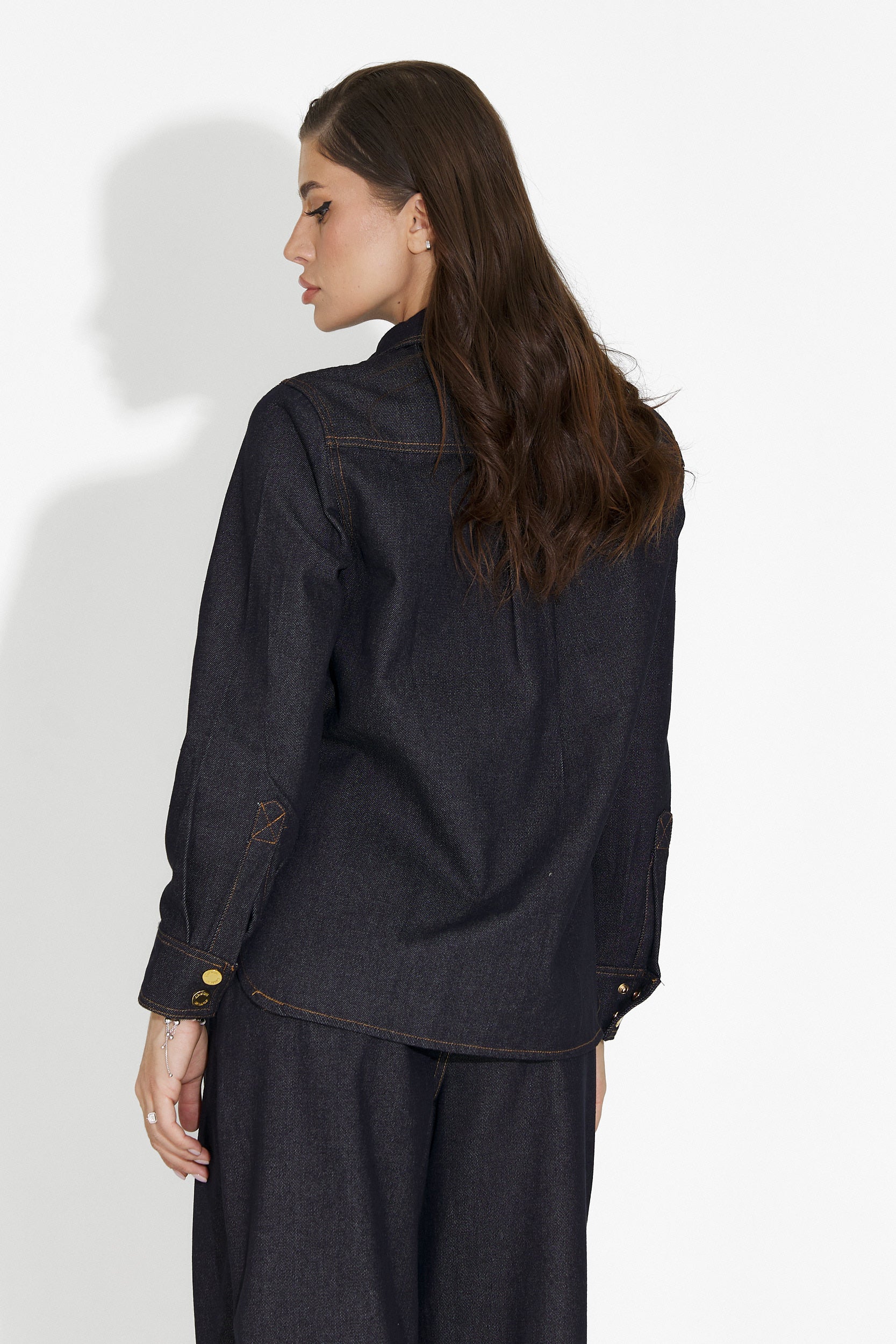Granatowa, codzienna koszula dla kobiet Melena Bogas