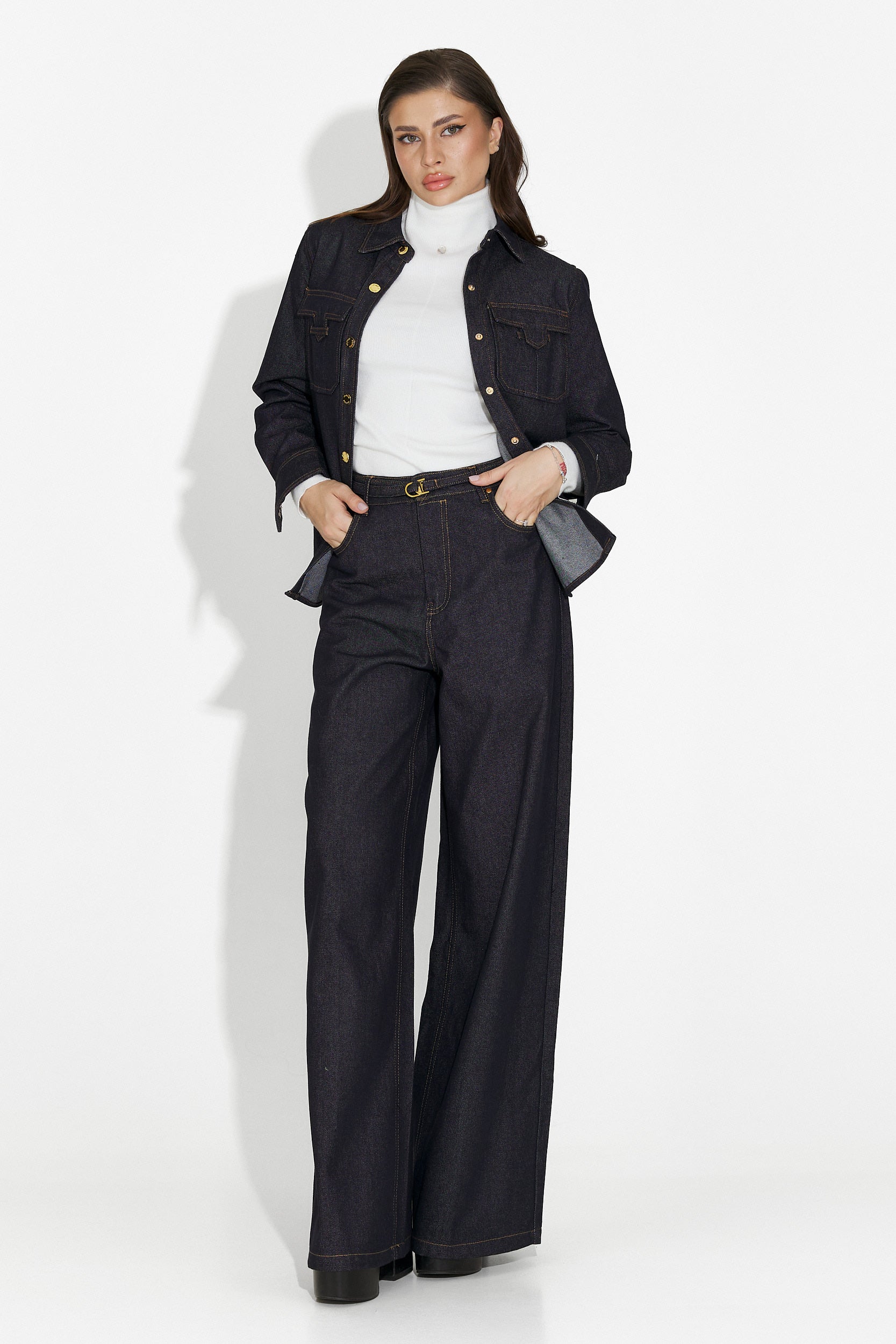 Granatowa, codzienna koszula dla kobiet Melena Bogas