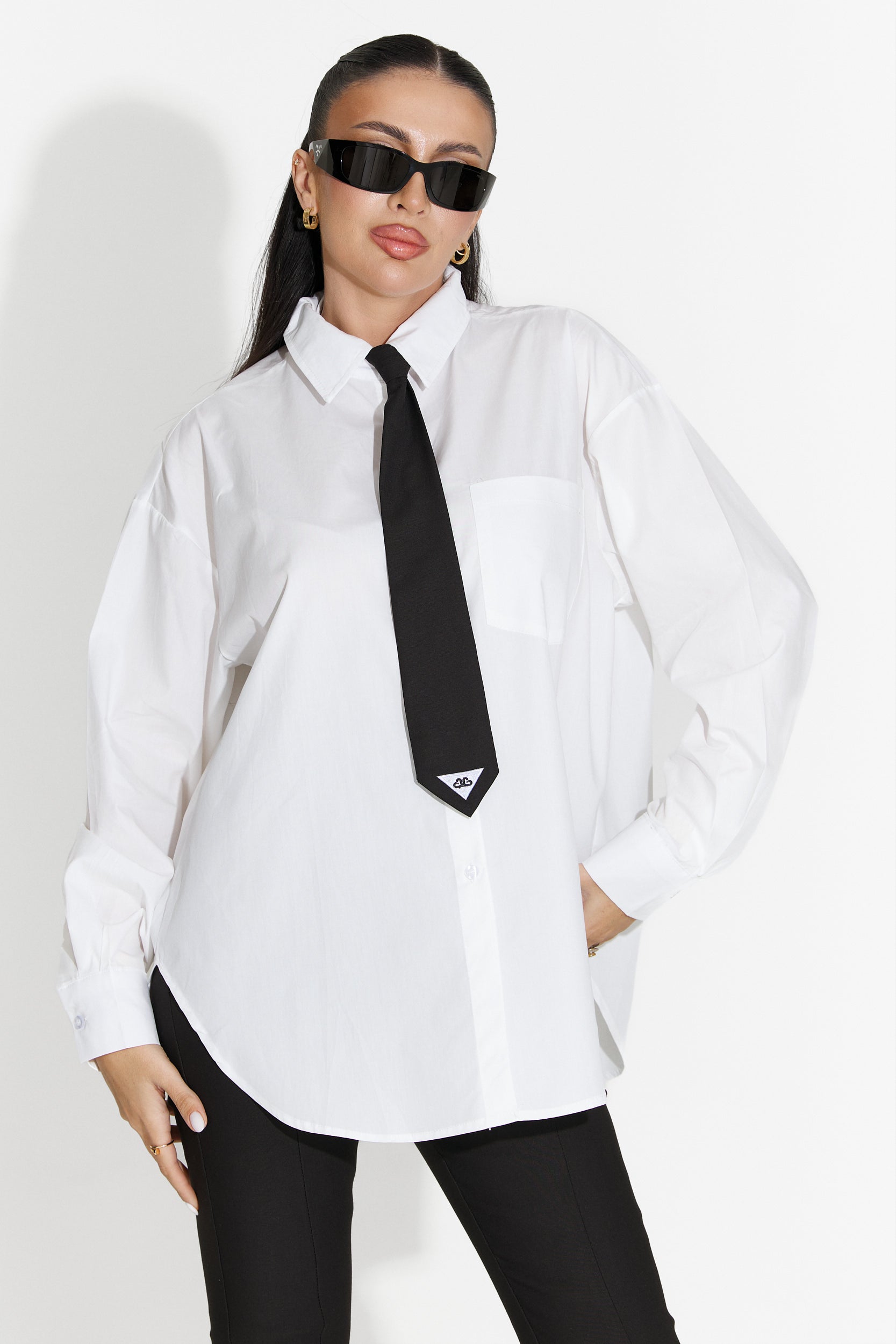 Elegancka biała koszula damska Nivora Bogas