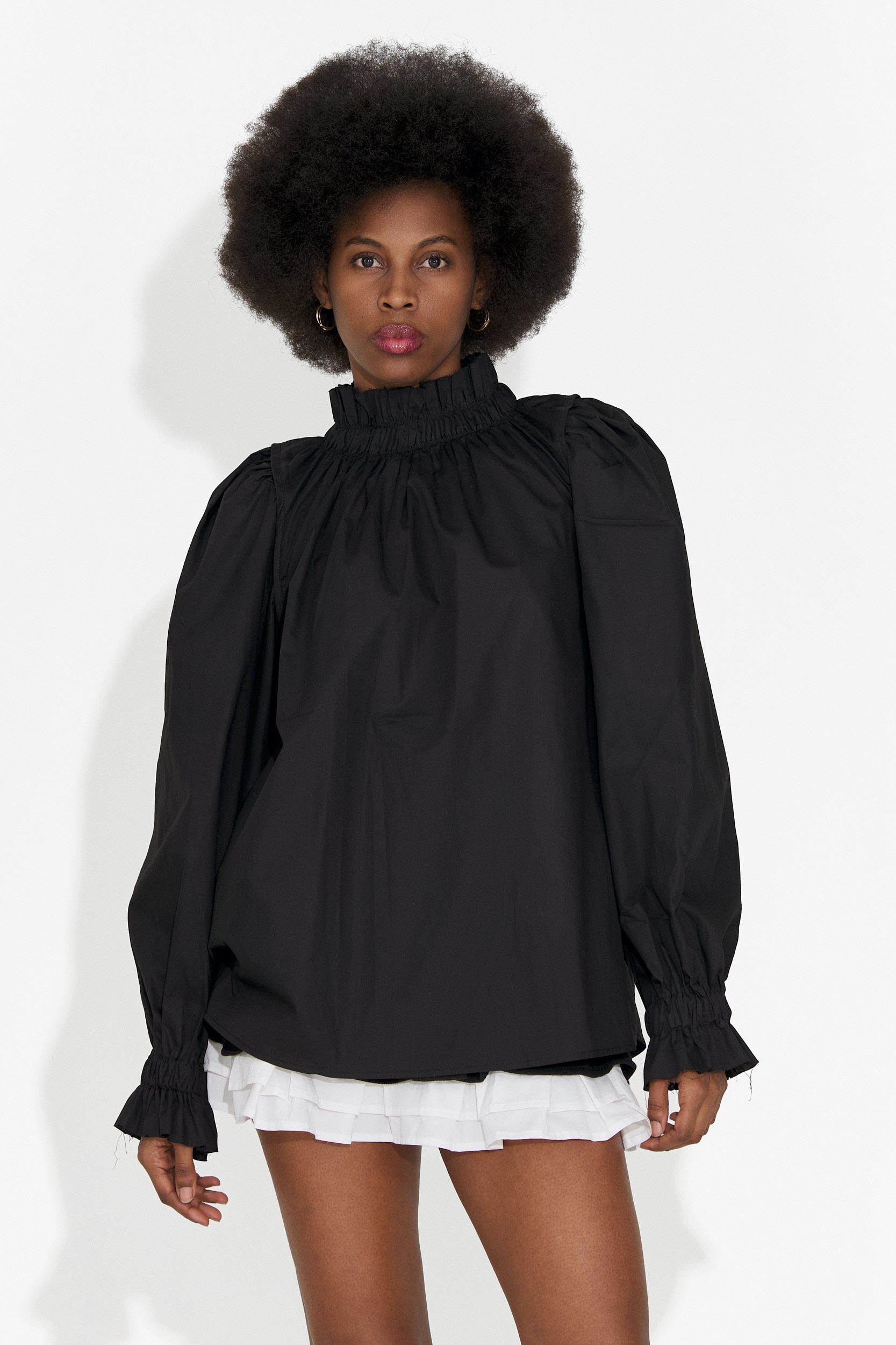 Elegancka Czarna Koszula Damska Floriana Bogasa