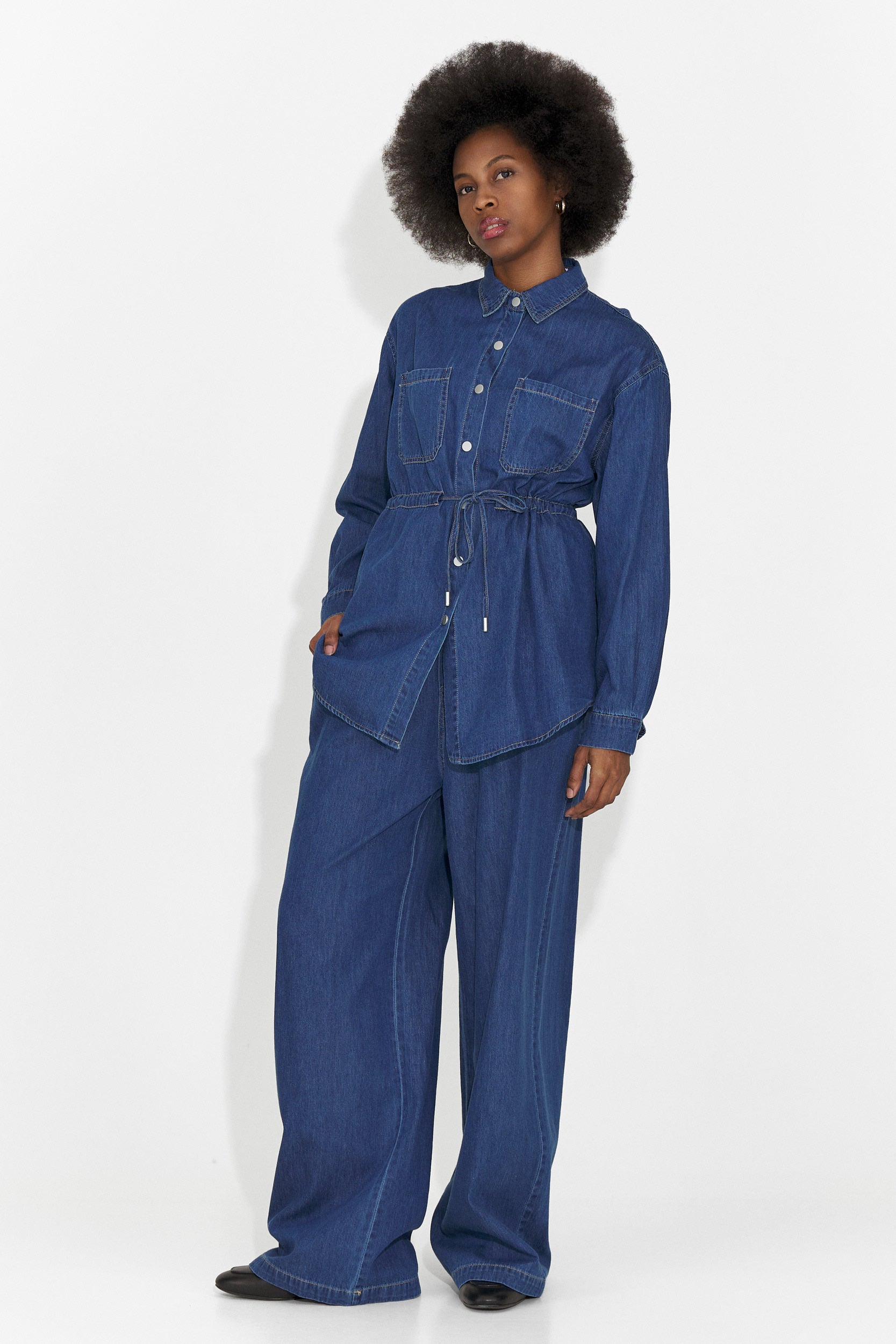 Codzienny niebieski strój dla kobiet Jesie Bogas