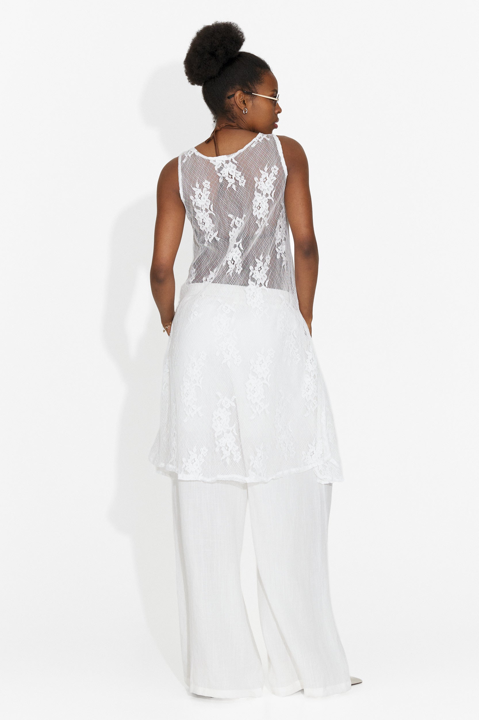 Komplet dla kobiet Gladiola Bogas z białymi spodniami