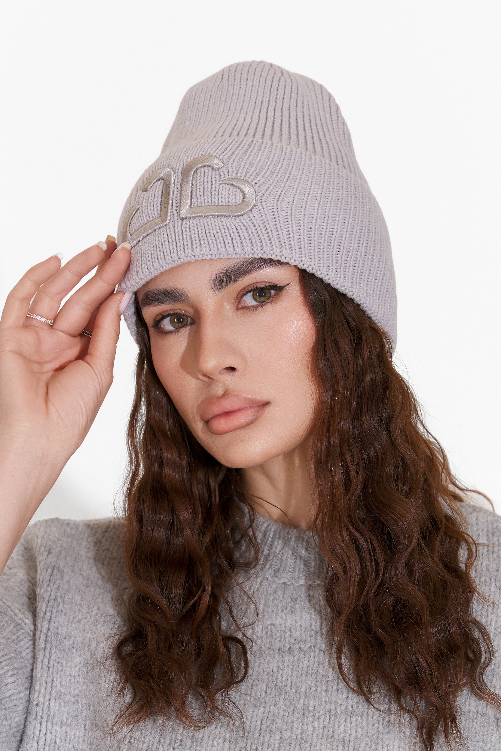 Casualowy Szary Festiwal Dla Pań Tausia Bogas