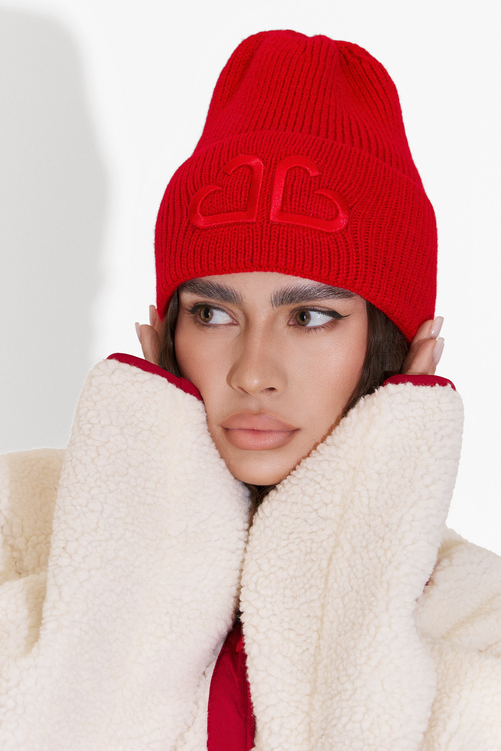 Czerwona, codzienna sukienka dla kobiet marki Tausia Bogas