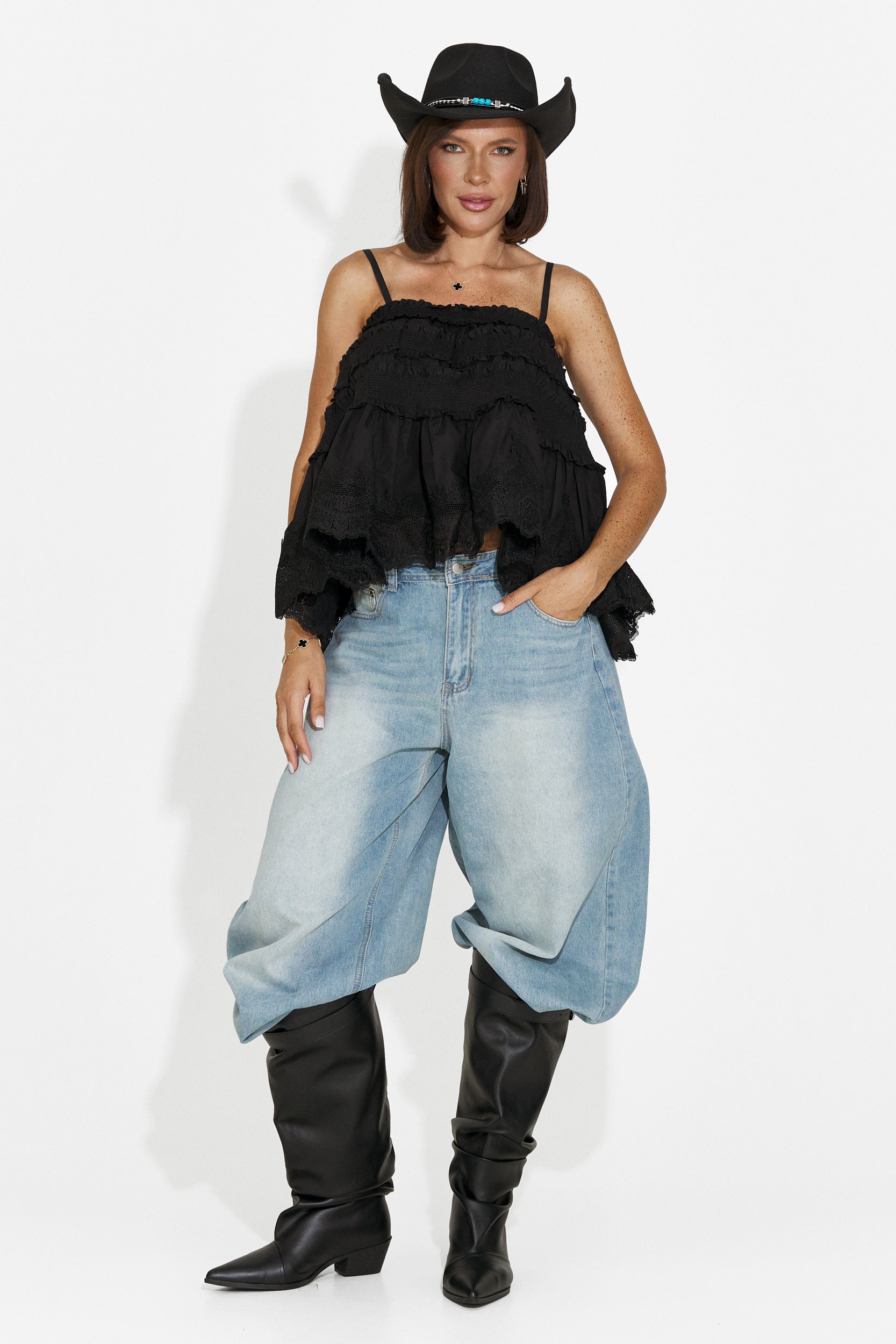 Top damski casual czarny Elodia Bogas