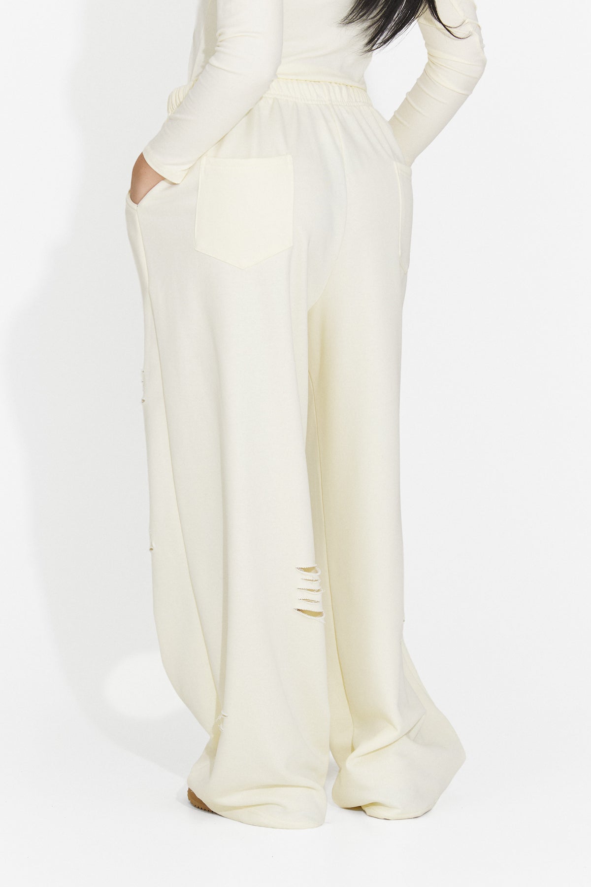 Pantaloni casual crem Lulaoa Bogas