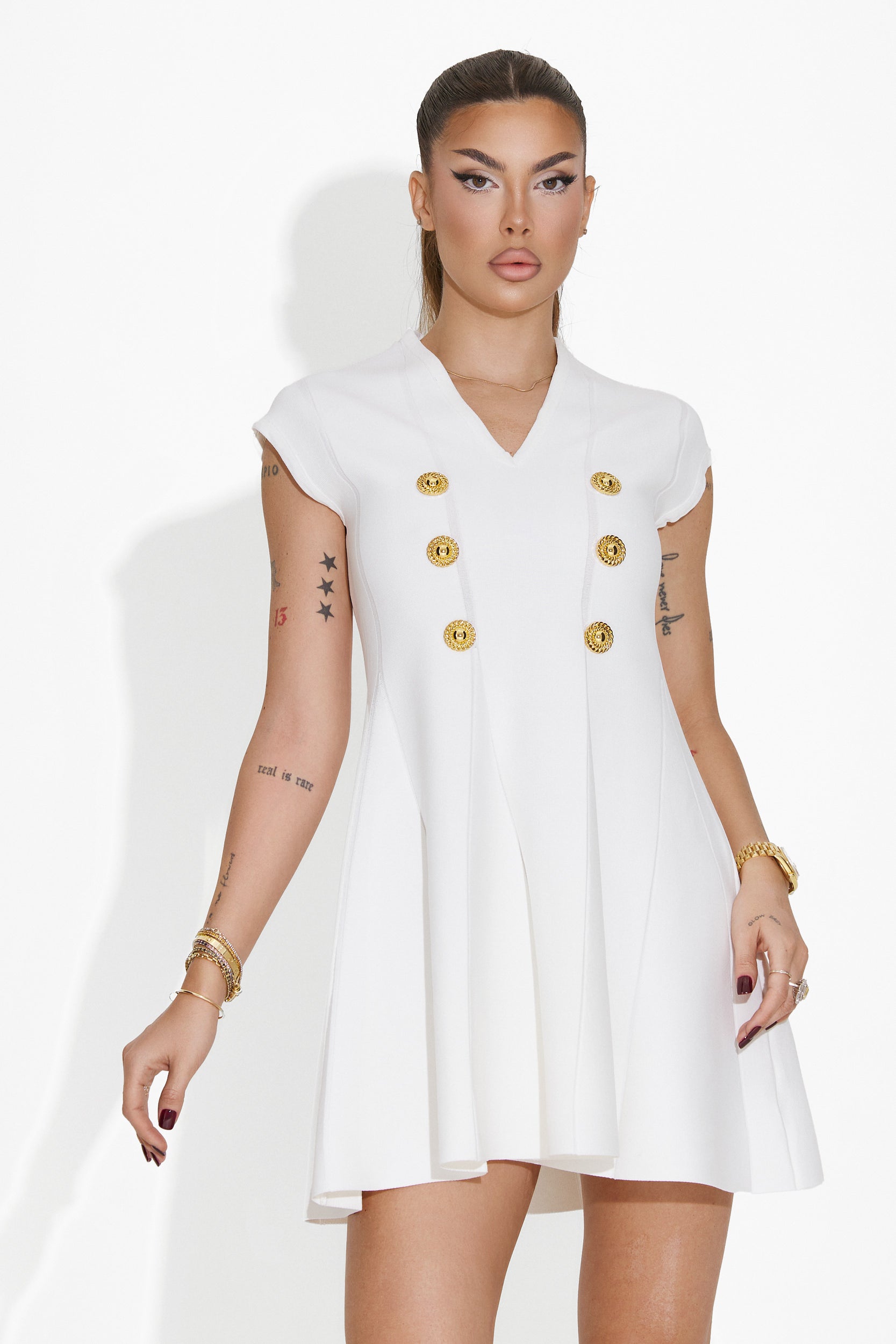 Krótką białą sukienkę damską Liada Bogas