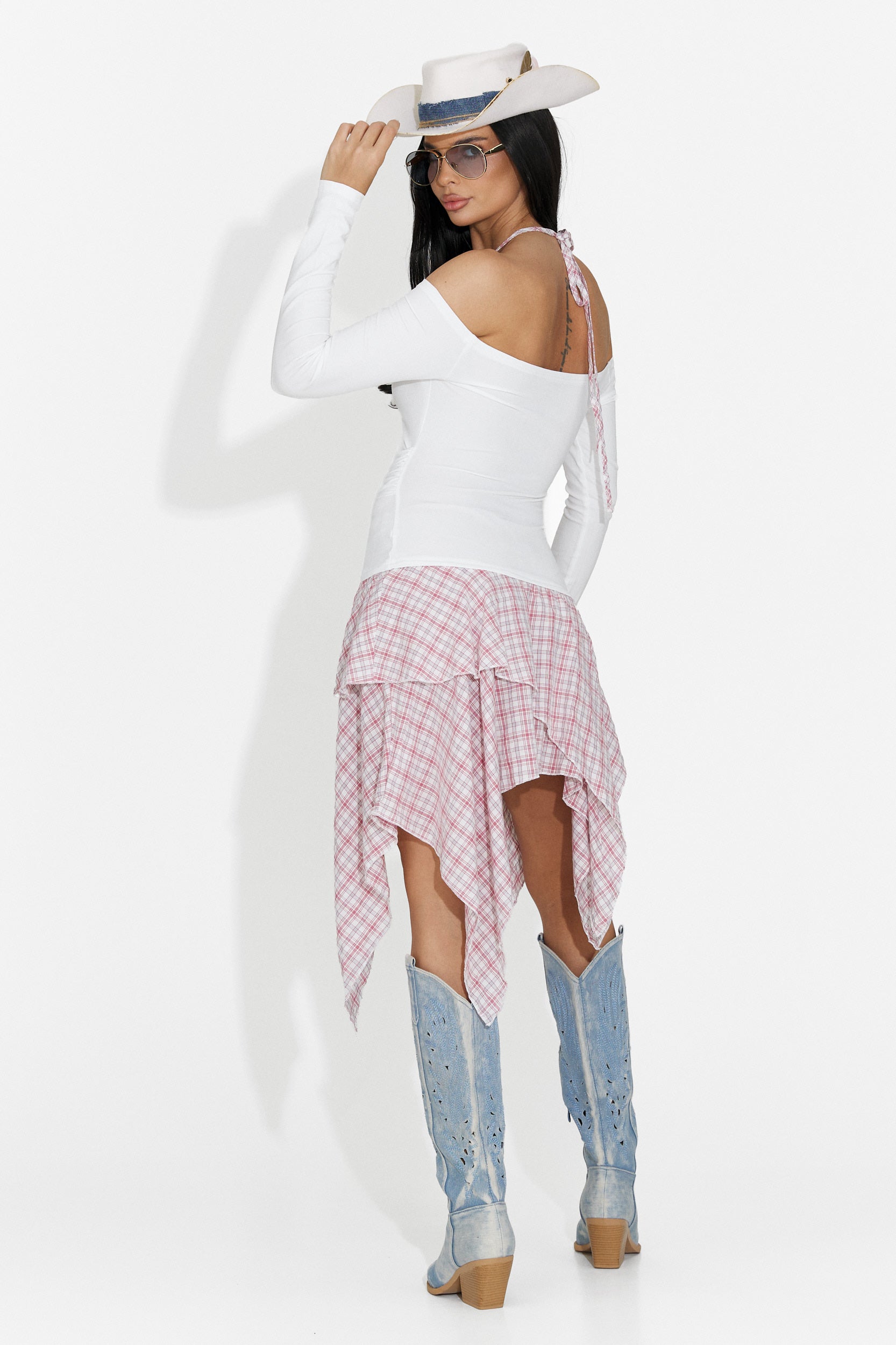 Rochie dama scurta roz Heliana Bogas