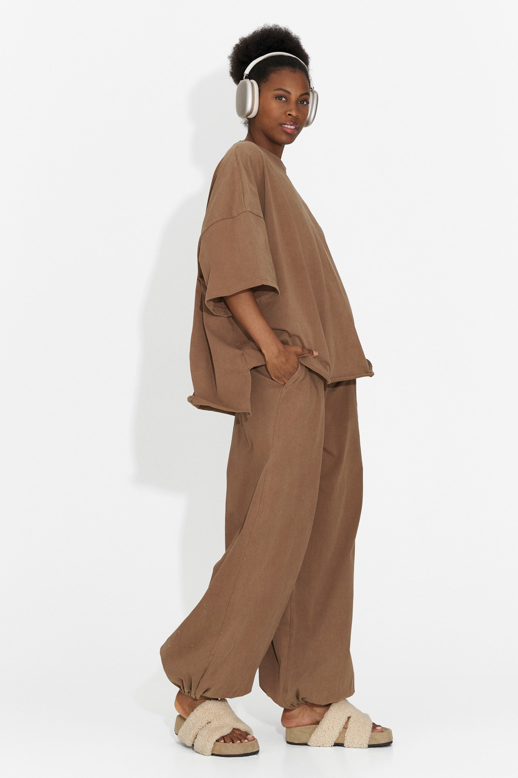 Casualny Brązowy Dres Treningowy dla Kobiet Edelweis Bogas