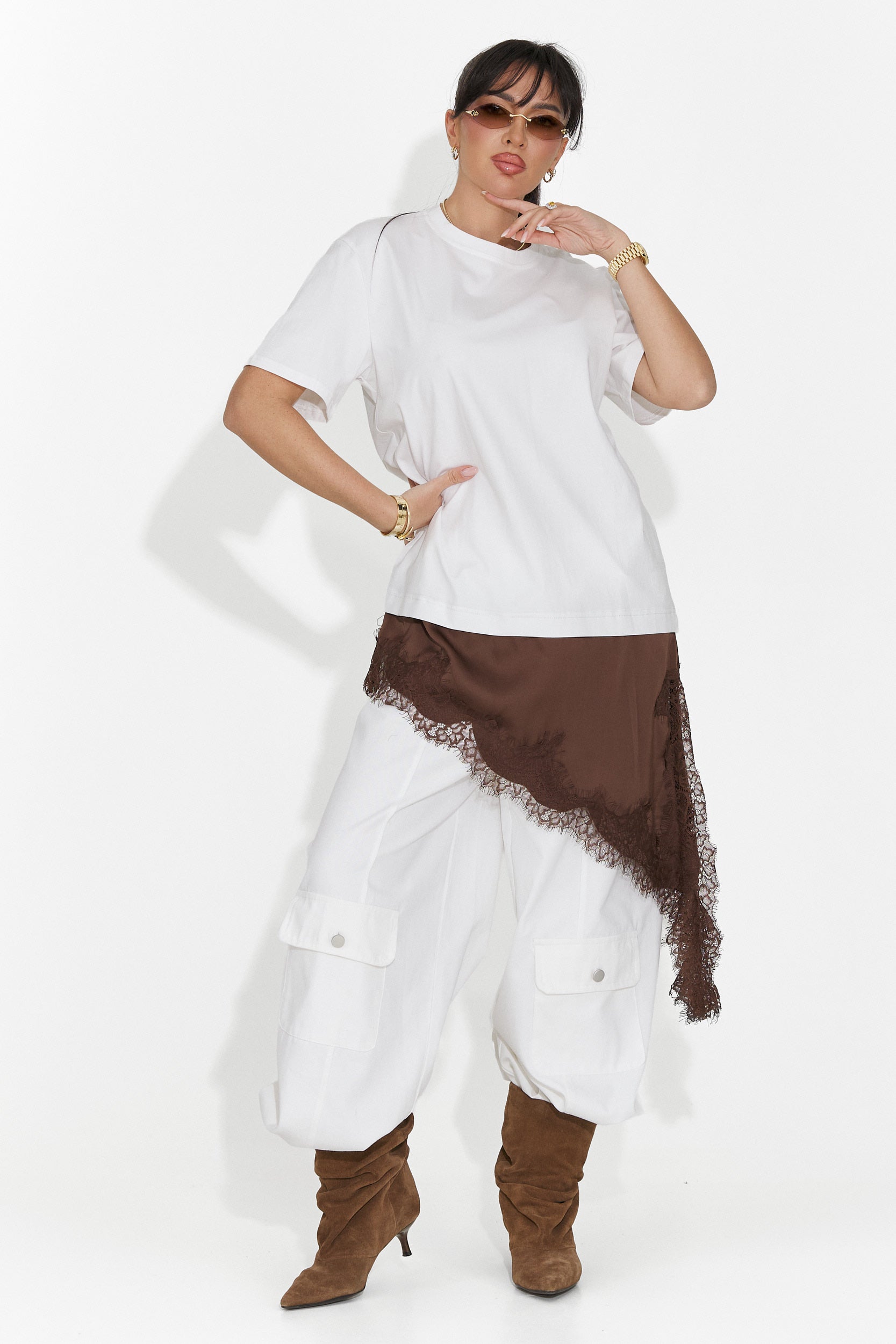 Biała, codzienna koszulka dla kobiet Arkana Bogas