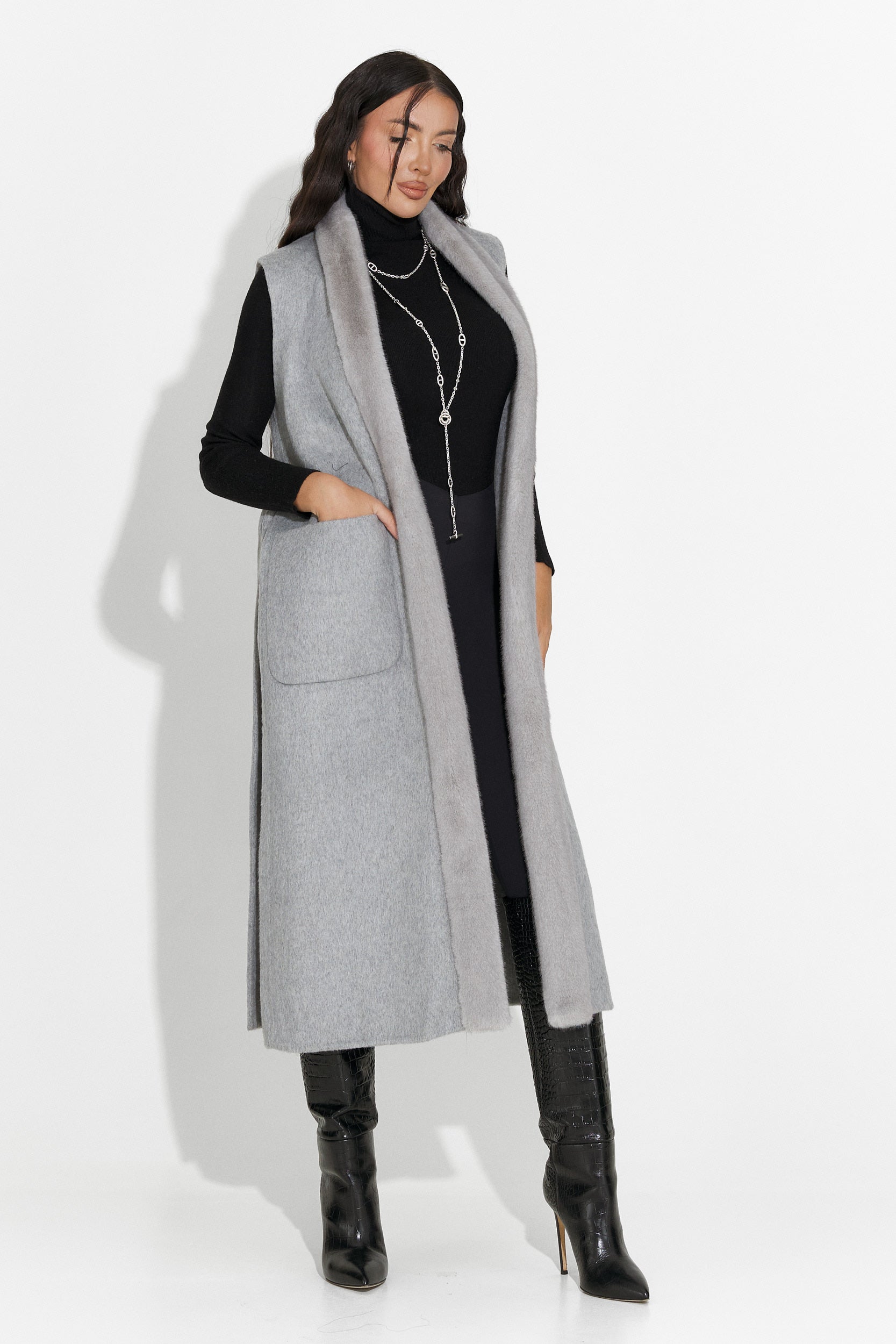 Elegancka Szara Kamizelka dla Pań Brania Bogas